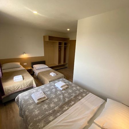 Pansion Raspudic Bed & Breakfast Medjugorje Ngoại thất bức ảnh