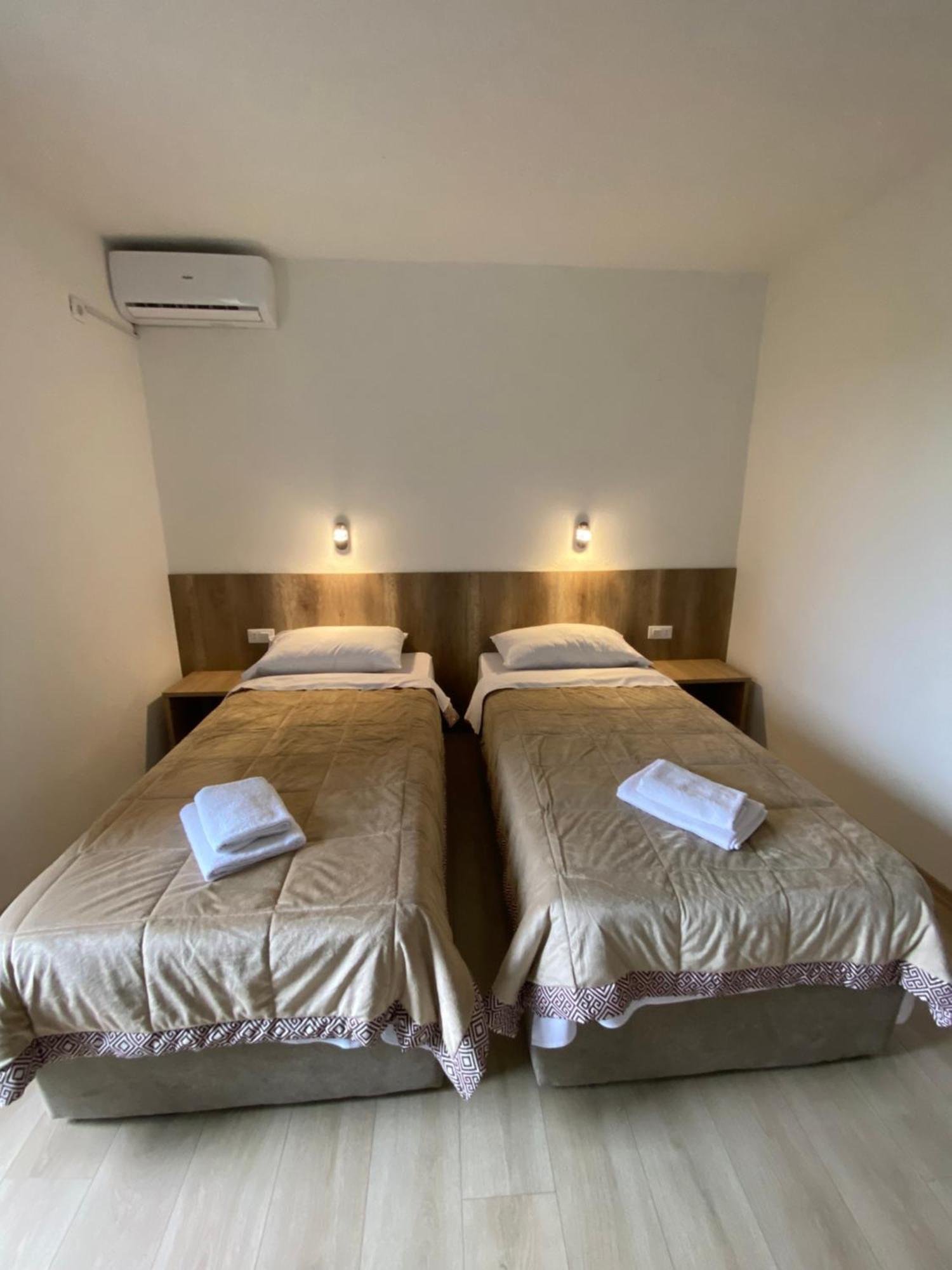 Pansion Raspudic Bed & Breakfast Medjugorje Ngoại thất bức ảnh
