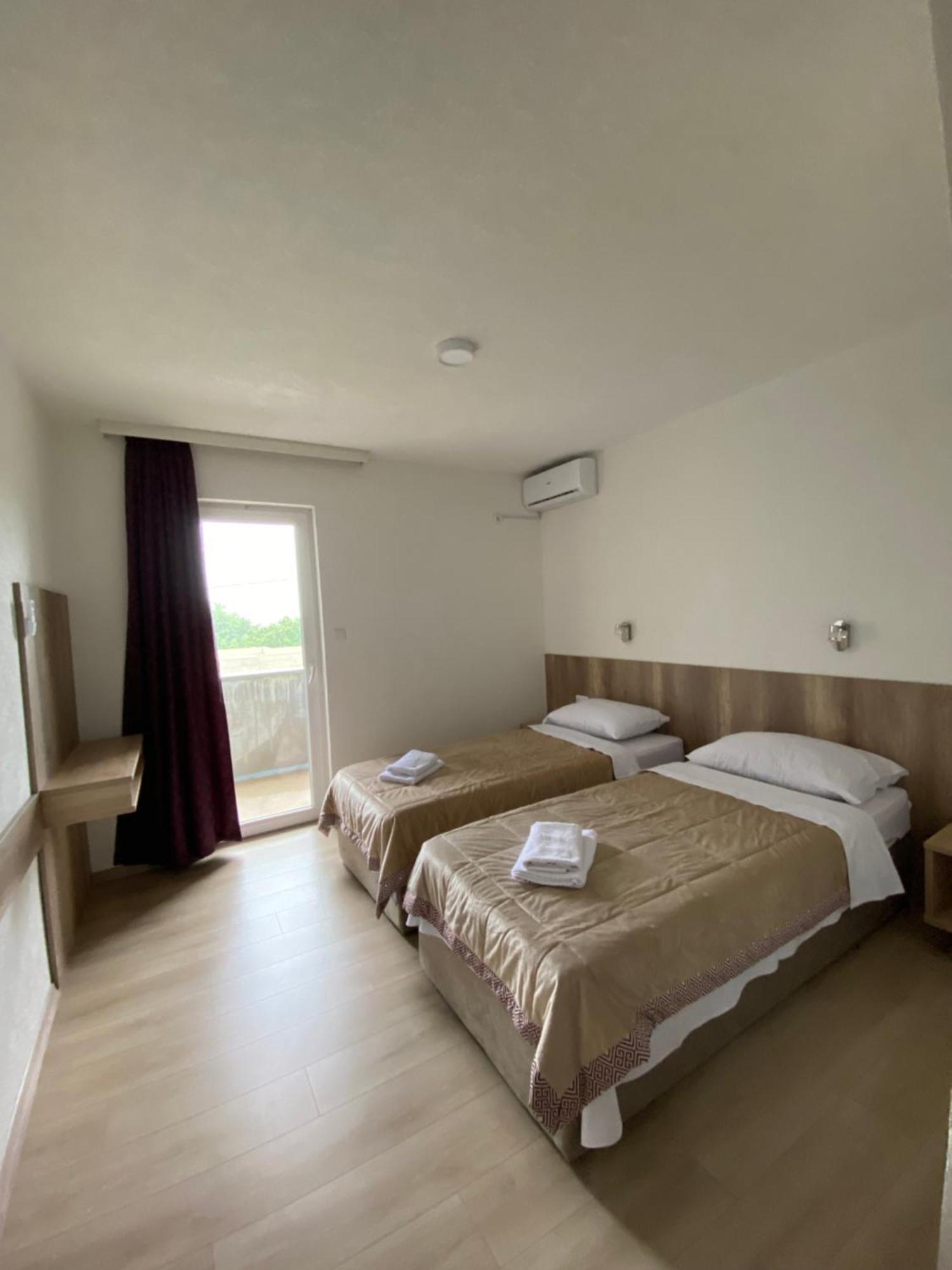 Pansion Raspudic Bed & Breakfast Medjugorje Ngoại thất bức ảnh