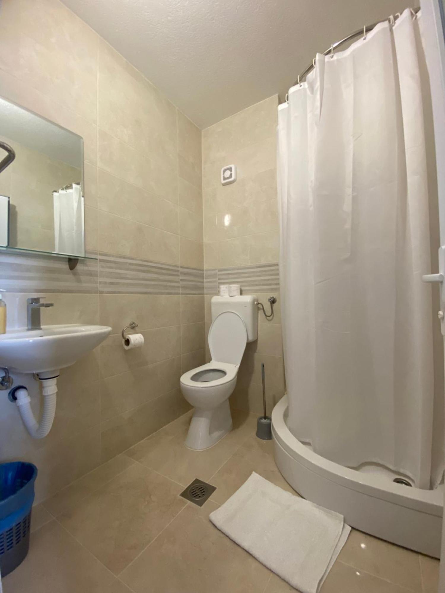Pansion Raspudic Bed & Breakfast Medjugorje Ngoại thất bức ảnh