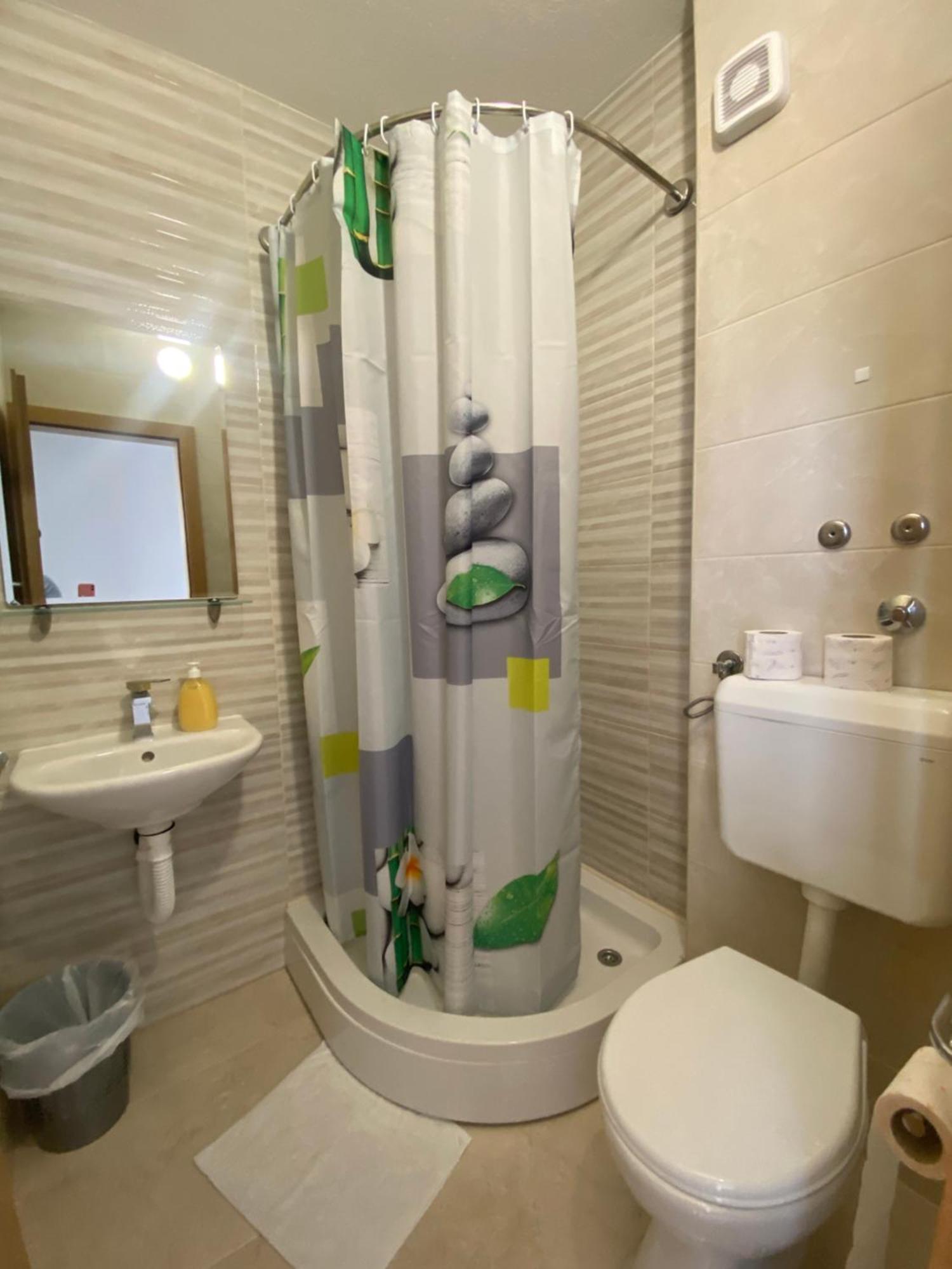 Pansion Raspudic Bed & Breakfast Medjugorje Ngoại thất bức ảnh